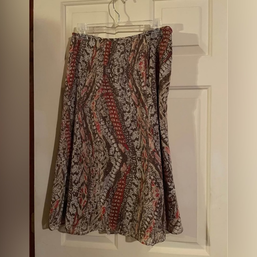 Le Suit Brown and Red A-Line Skirt